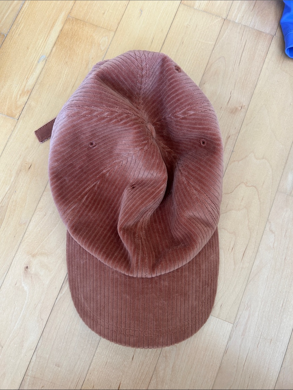 lululemon athletica Corduroy Cap in Rust Brown